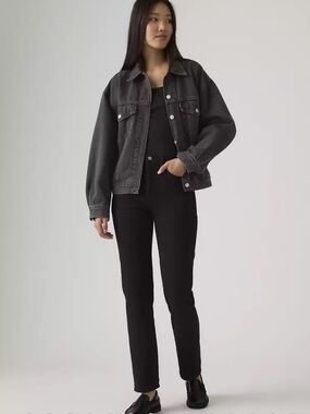 Women’s Levi’s wedgie straight jeans